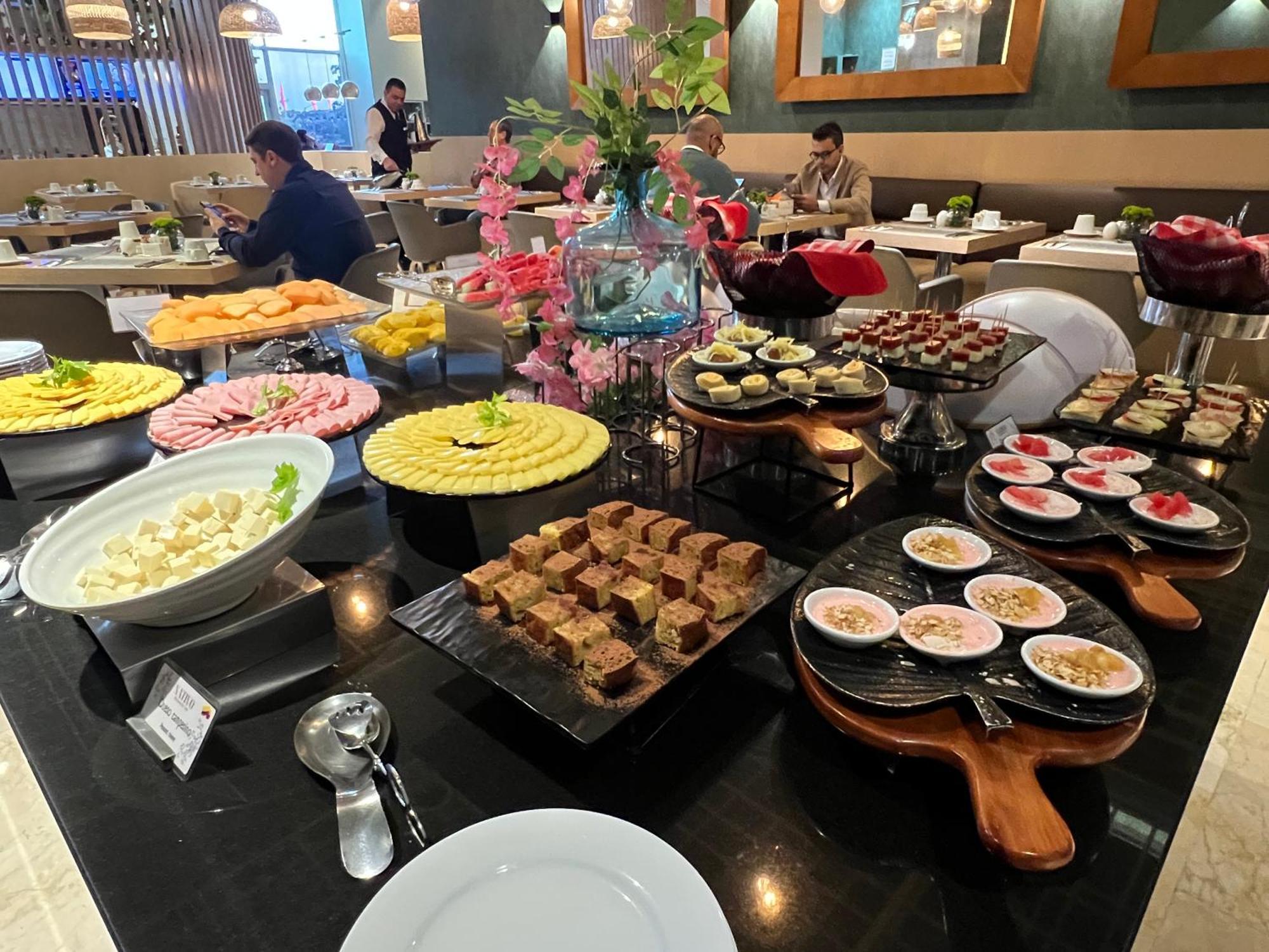波哥大机场假日酒店 外观 照片